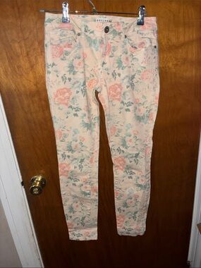Bullhead Peach Floral Skinny Jeans with Mint Accents